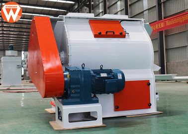 Short Mixing Time 250-2000 KG/H Poultry Feed Mixer , Livestock Animal Feed Mixers Equipment